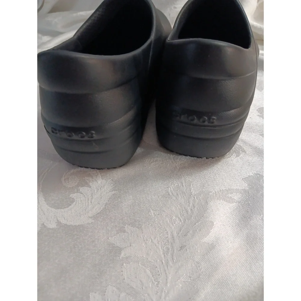 CROCS product pair